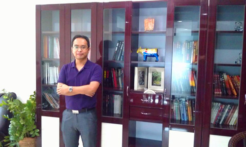 吴富朝1_副本.jpg 吴富朝1_副本.jpg